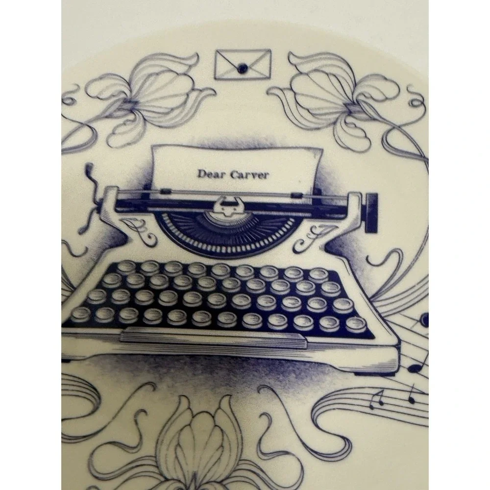 ILLUMICRATE Exclusive Illumicrate Bookish Decor: 
